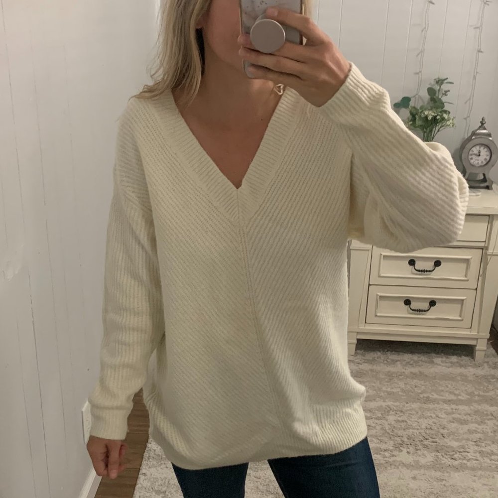 H&M Cream Oversized V-Neck Sweater
